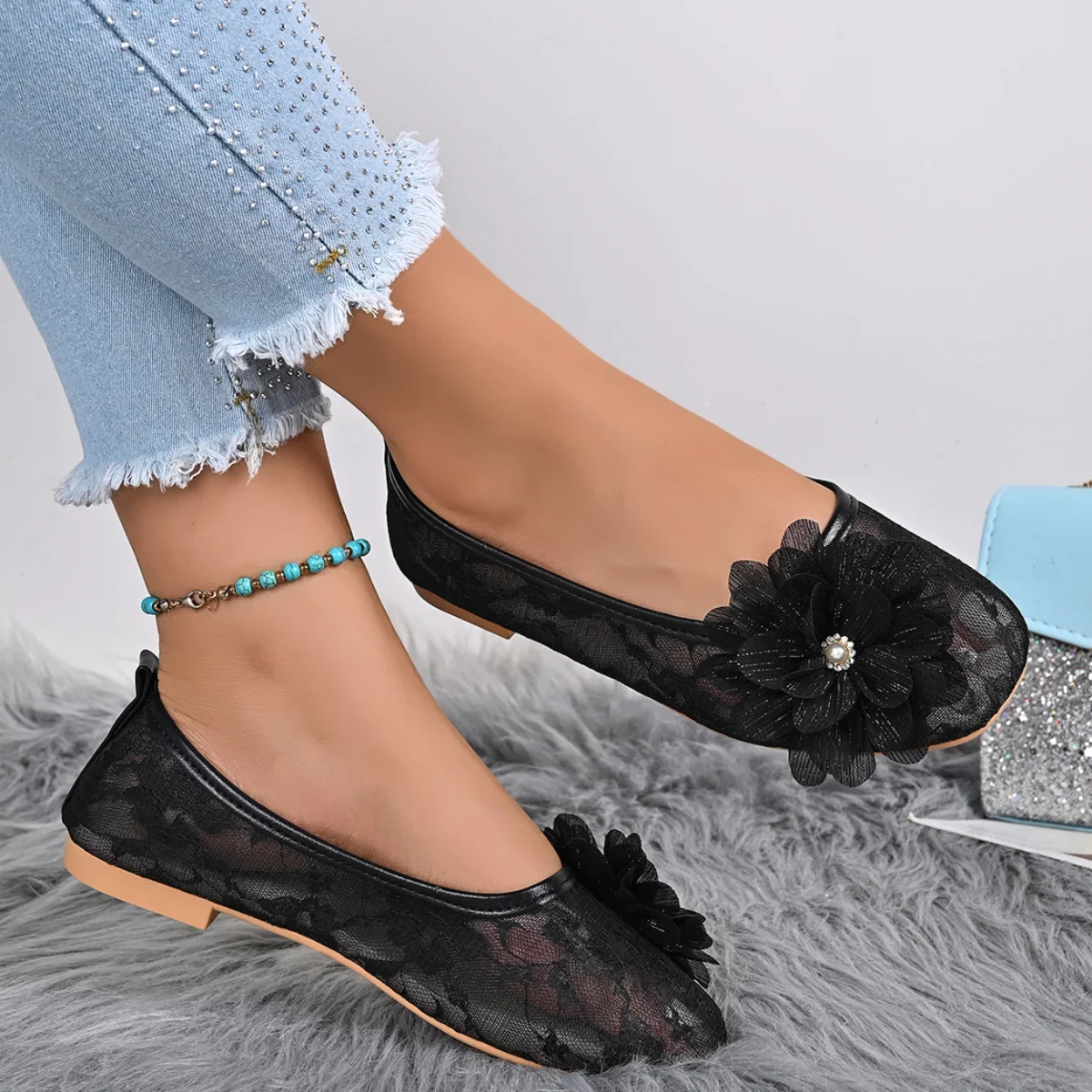 2026 Korea Lace Flora Pearl Soft Soled Pumps for Woman Autumn table Mesh Breathable Loafers Flats Women Plus Size 43 Shoes