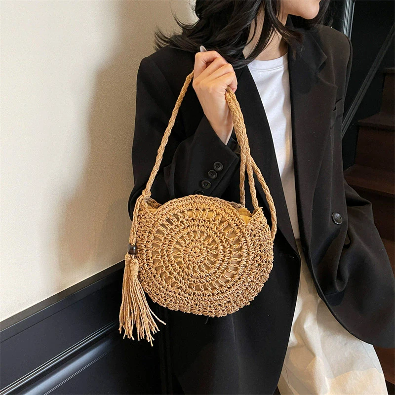 

Вязаные вручную женские сумки с кисточками, сумки через плечо, вязаные крючком круглые соломенные сумки, женские пляжные сумки