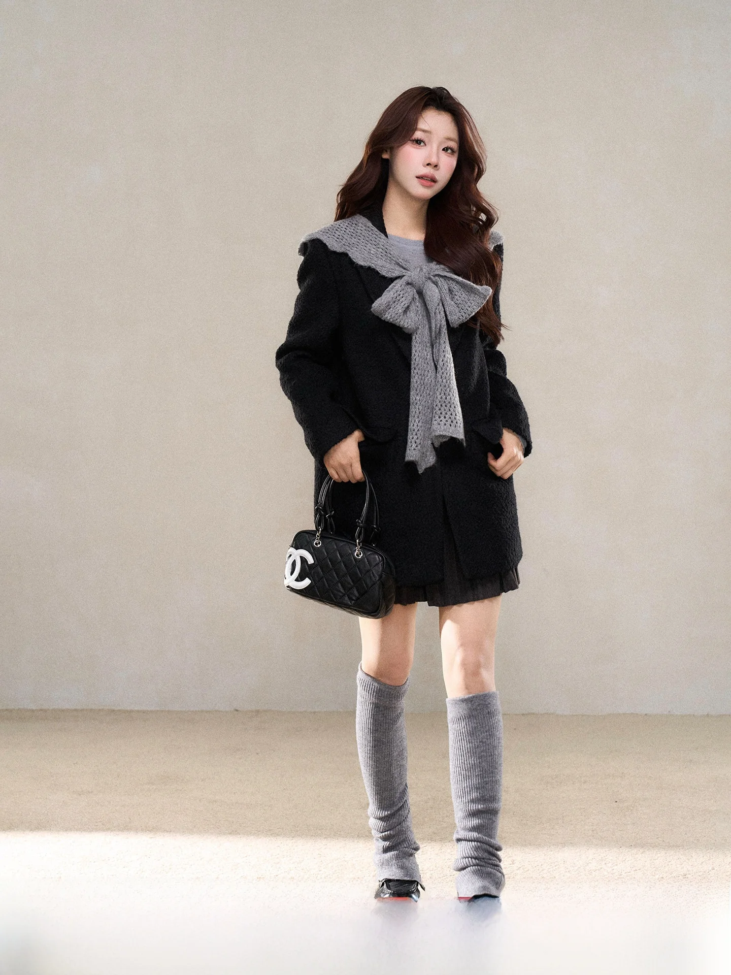

Korean Sle Women's Bla Woolen Suit Jaet Commute Wind Stand Version Long Sve Single Button Pure Color Coat