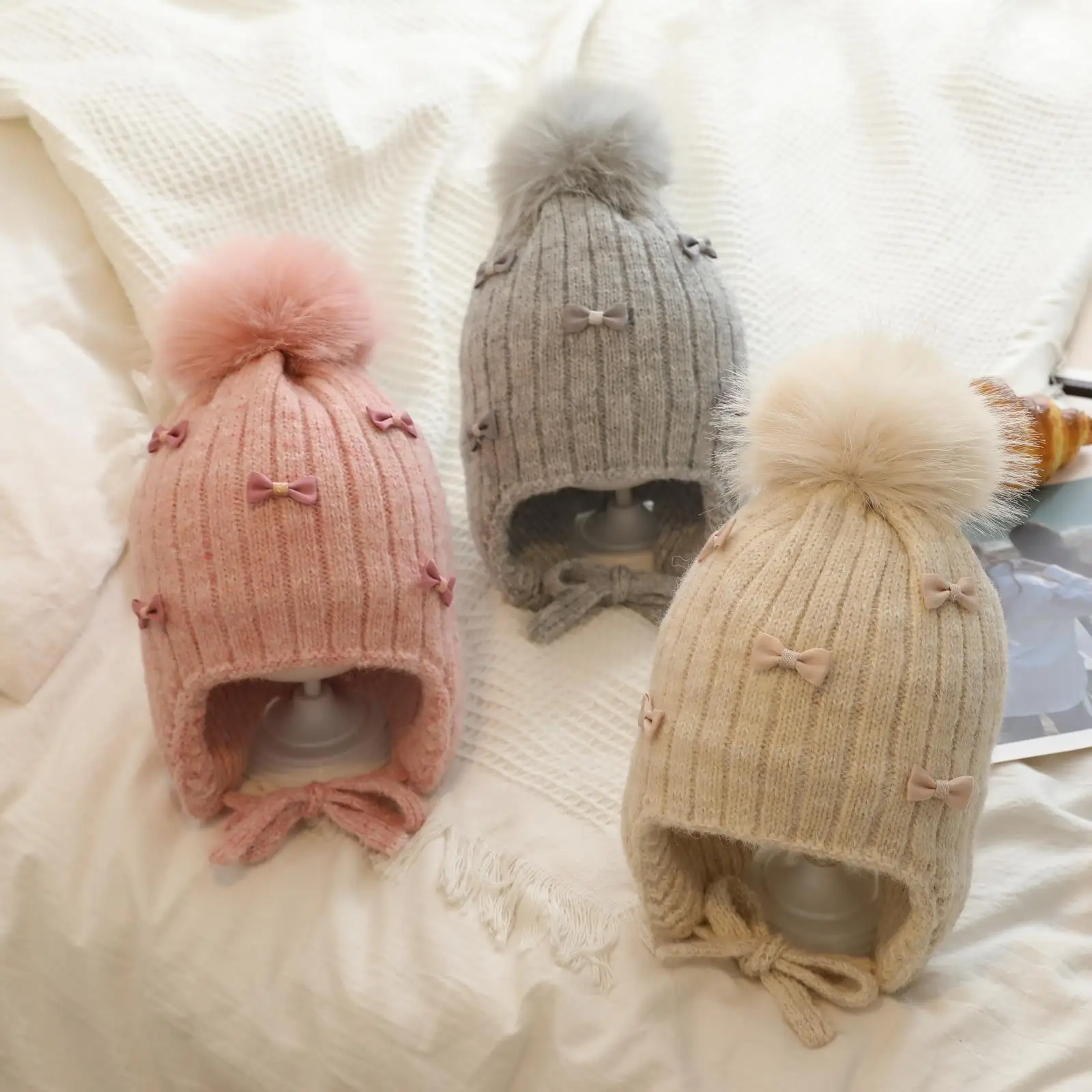 

Winter Baby Girls Hat Double-Layer Cute Bows Knitted Hats Ear Protection Warm Beanie Big Pompom Kids Accessories 2-6 Years Old