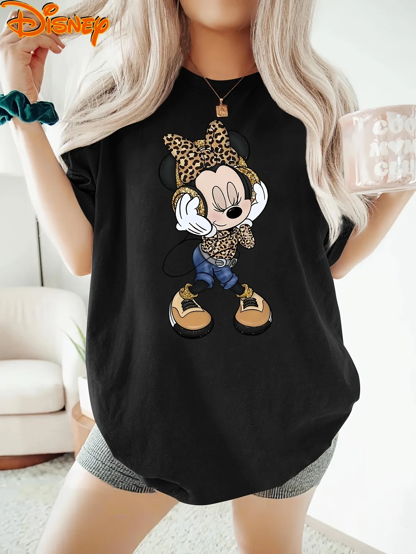 

2025 Disney Pattern Printed Women's Casual Comfortable Unique Smiling Face Black Round Neck Short Sleeve T-shirt