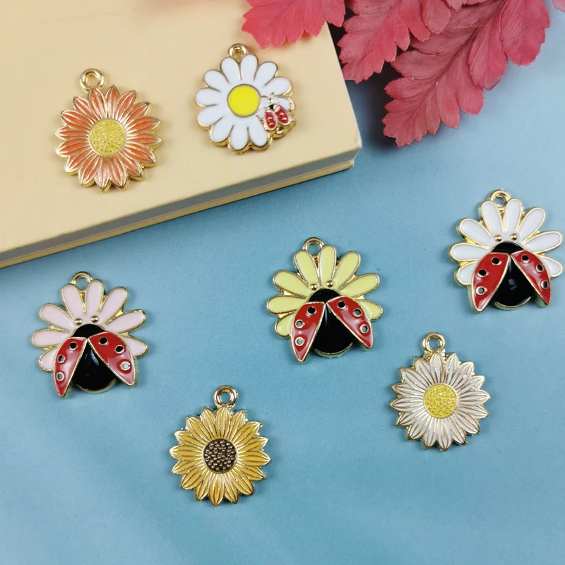 

JeQue 10pcs/pack Fashion ladybug honey bee enamel Charms fit Necklace bracelet DIY Draft Fashion Jewelry Accessory