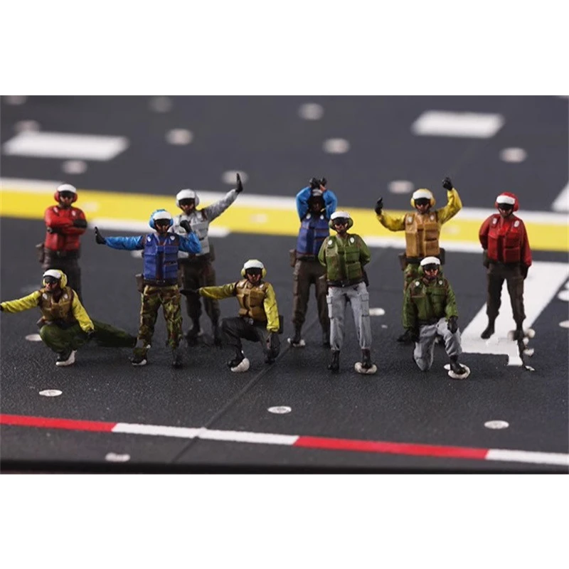 1:72 Scale Model 10Pcs Action Figure US Navy Aircraft Carrier Ground Handling Working Men Dolls Toys DIY Scene Accessory Gifts