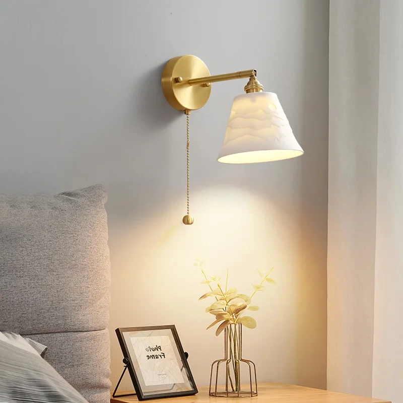 Nordic Retro Brass Ceramic Wall Lamp LED Wire Pull Switch Rotary Sconce for Bedroom Bedside Interior Home Decorative Lighting