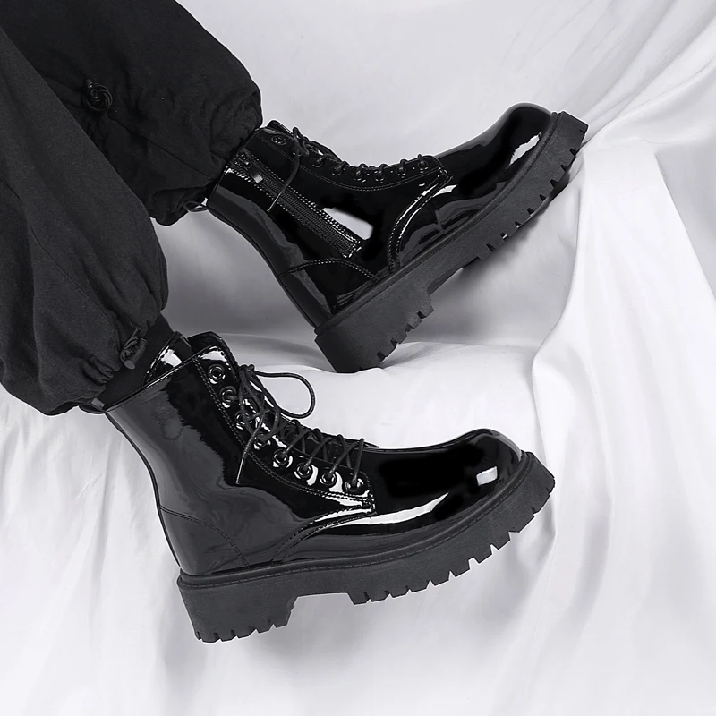 Winter New Leather Men\'s Boots Black Fashion Motorcycle Boots Platform All-match Outdoor Boots Zapatos Para Hombres Male Boats