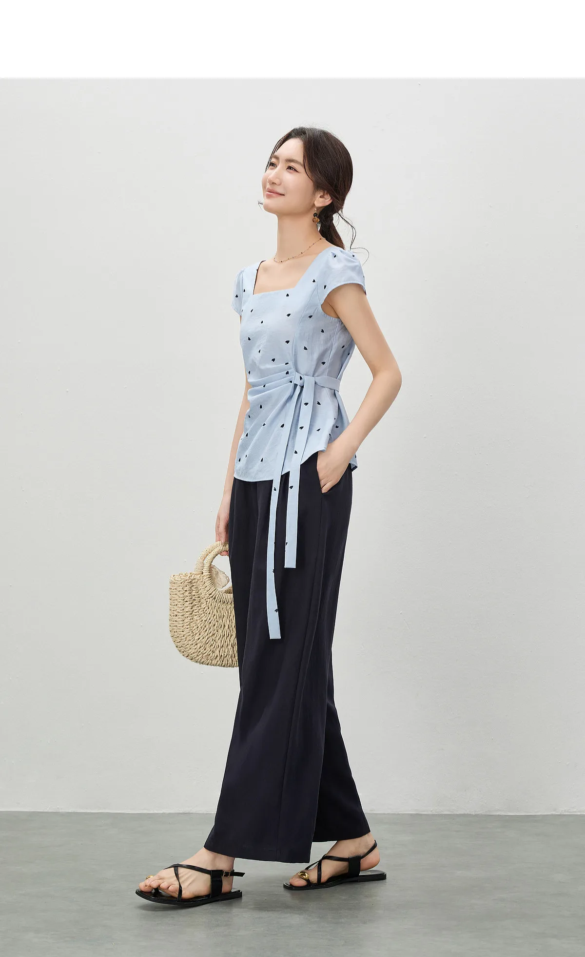 SENTUBILA Damen Chiffonbluse mit Herzmuster, Sommer, Gelb, Quadratischer Ausschnitt, Plissiert, Geraffte Taille, Kurzarm-Hemd 162VB5766 – Detail 11
