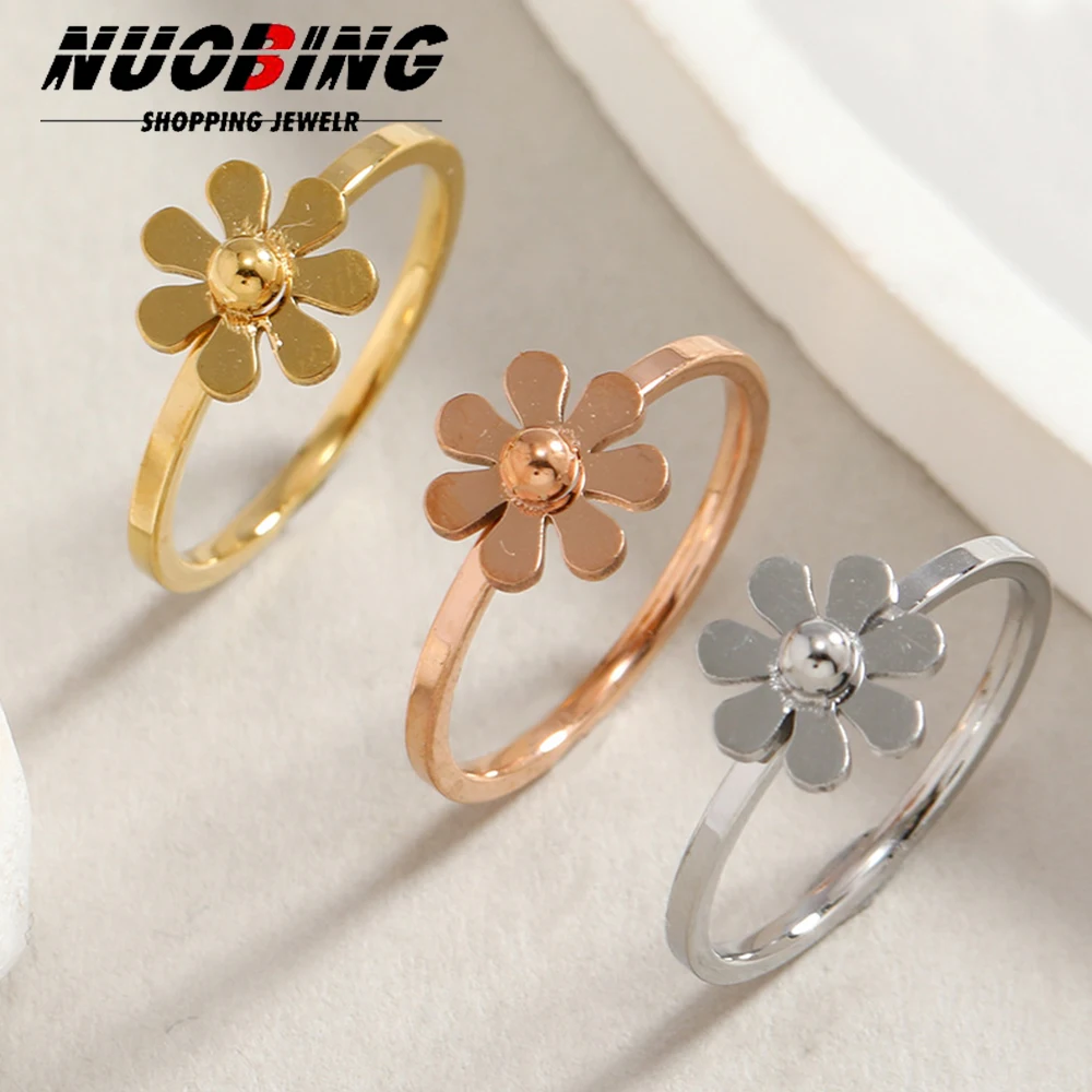 

New Ethnic Fashion Daisy Flower Stainless Steel Ring Sunflower Women Girls Wedding Aesthetic Party Jewelry Gift Daily Accessory