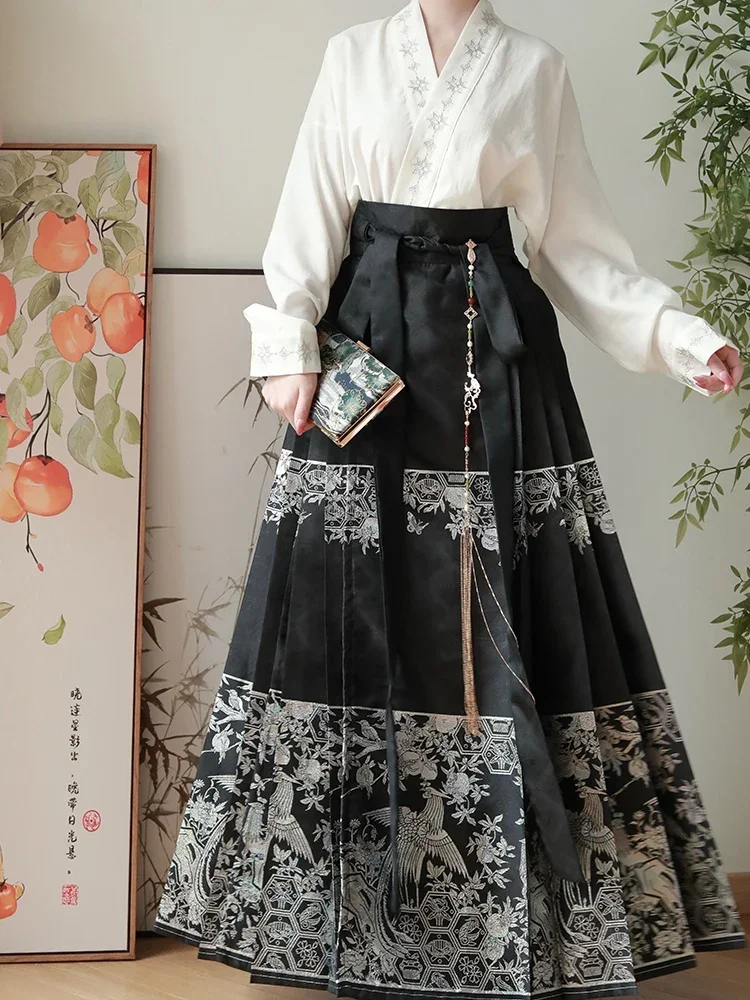 Original Hanfu Skirt Chinese Style Costume Mamianqun Ming Dynasty Weaving skirt woman  Daily Horse Face Pony Skirt