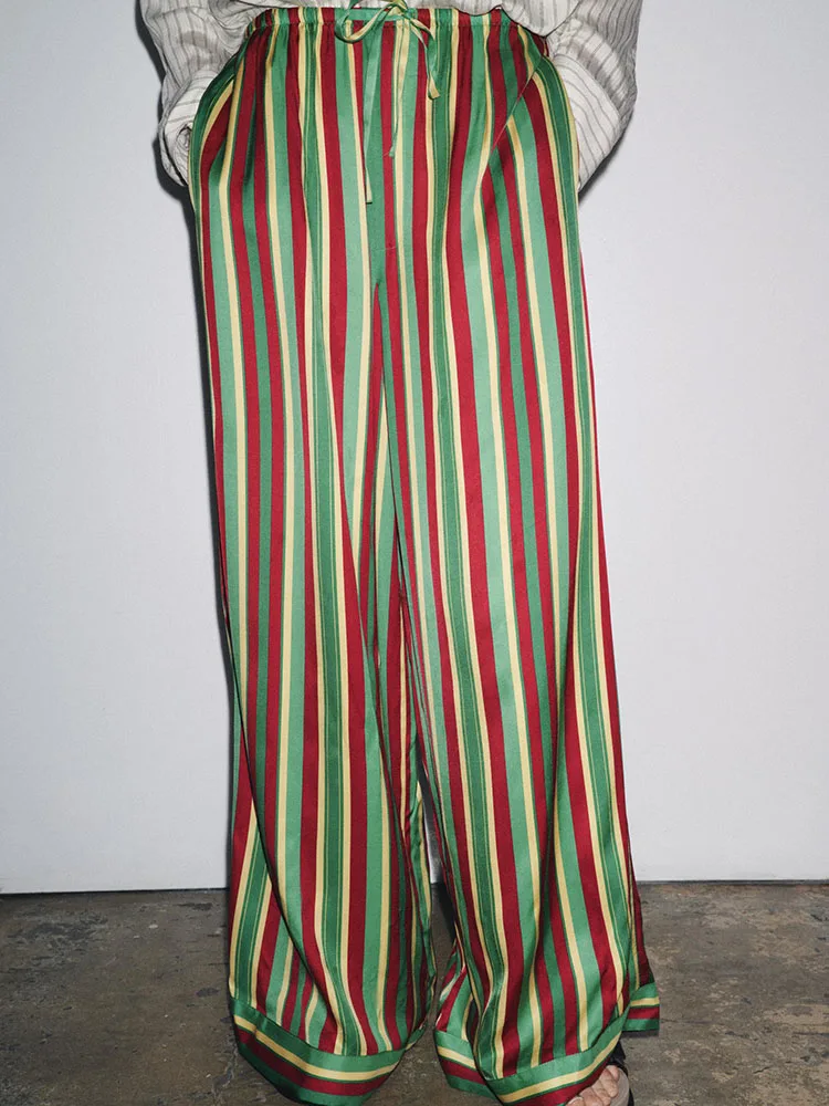 ファッショナブルなストライプ柄の女性用パジャマ風パンツ、新作秋物、万能で着痩せ効果のあるトレンドレディース服