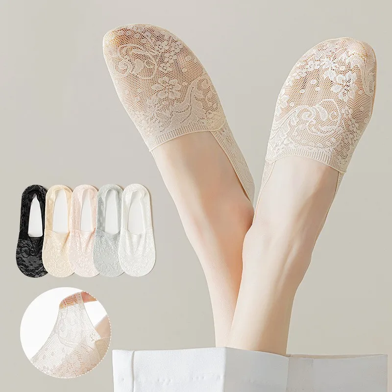 1Pair Women Socks Summer Thin Breathable Silicone Non-Slip Invisible Lace Floral Boat Sock Ladies Transparent Home Floor Slipper