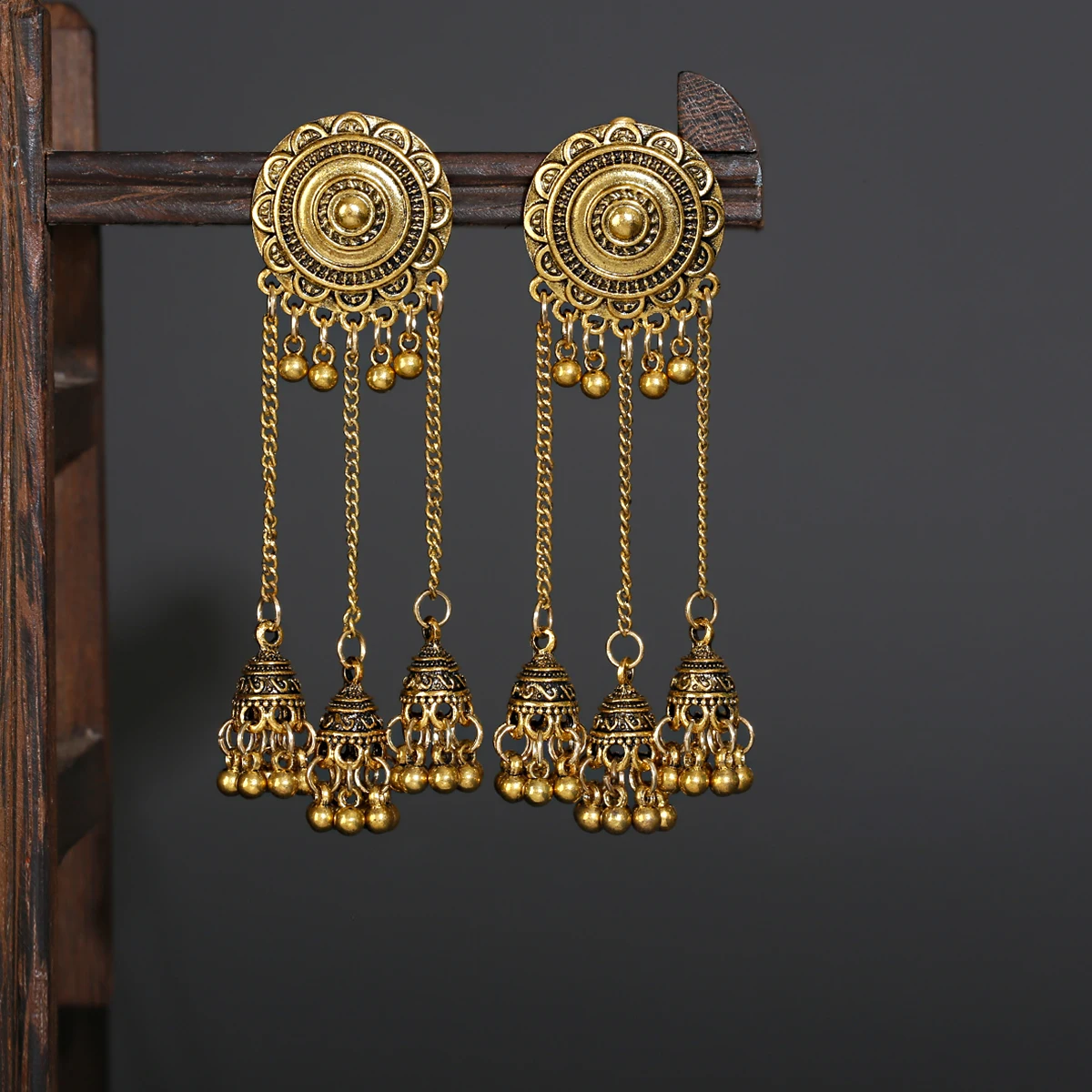 Этнические винтажные круглые серьги с длинными кисточками и цветком для женщин, ювелирные изделия в богемном стиле, ретро, золотой, серебряный цвет, колокольчик, индийский Jhumka