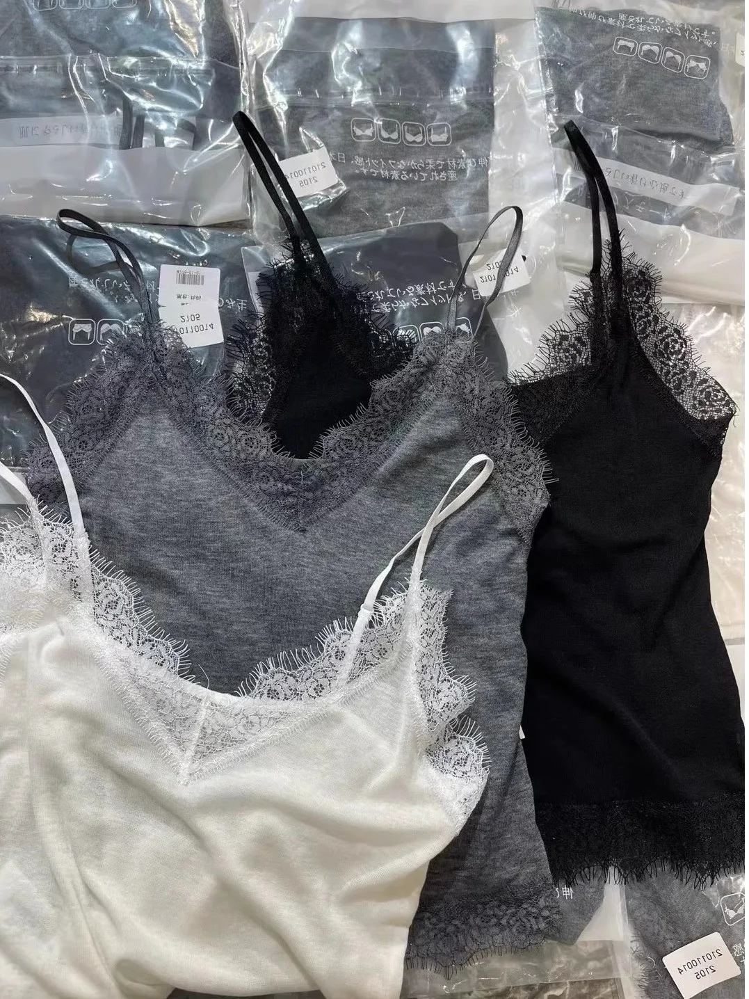 Pure Cotton Lace V-Ne Strap Vest Women's Spring Summer New Large Size Slim Fit Inner Wear Outer Wear Svel Top