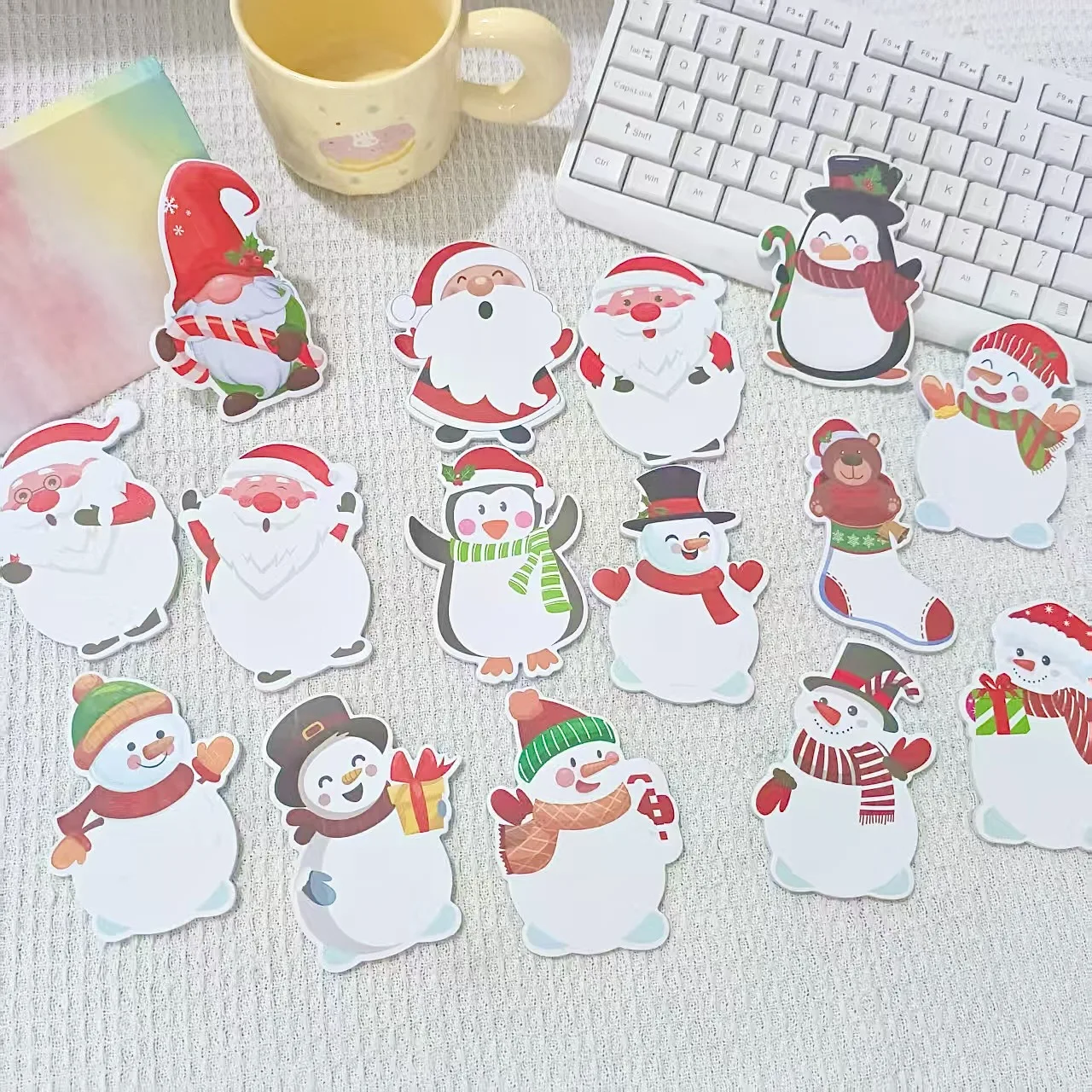Cartoon Christmas Sticky Notes Unique Cute Sticky Notes, Message Notes Reusable Sticky Notes Strong Adhesive Planner Decoration