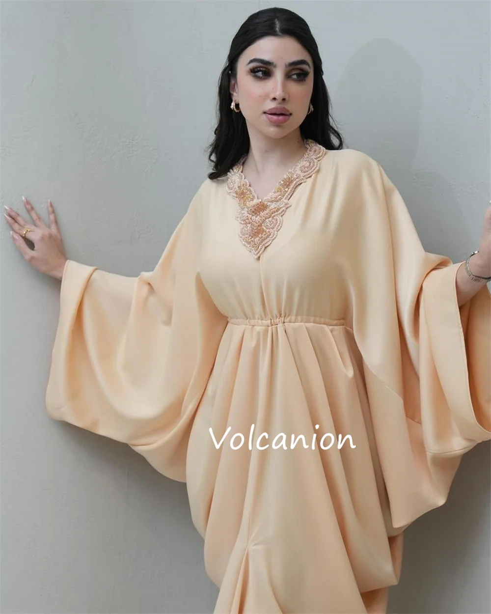 Элегантный трикотаж со складками по индивидуальному заказу, длинные платья с v-образным вырезом на заказ, официальный современный стиль