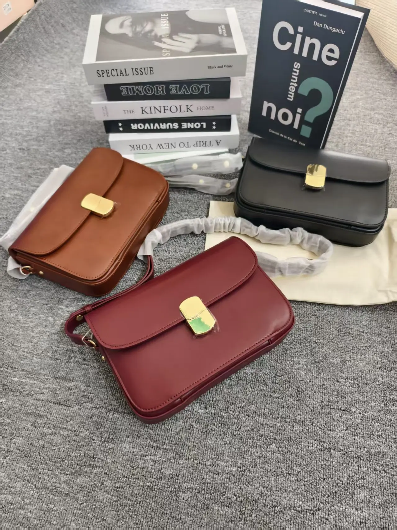 2026 Ins الفرنسية باريس شعار Y2K Sezana جلد طبيعي المرأة حقيبة يد رسول أنثى مصمم حقيبة حقائب عادية #6