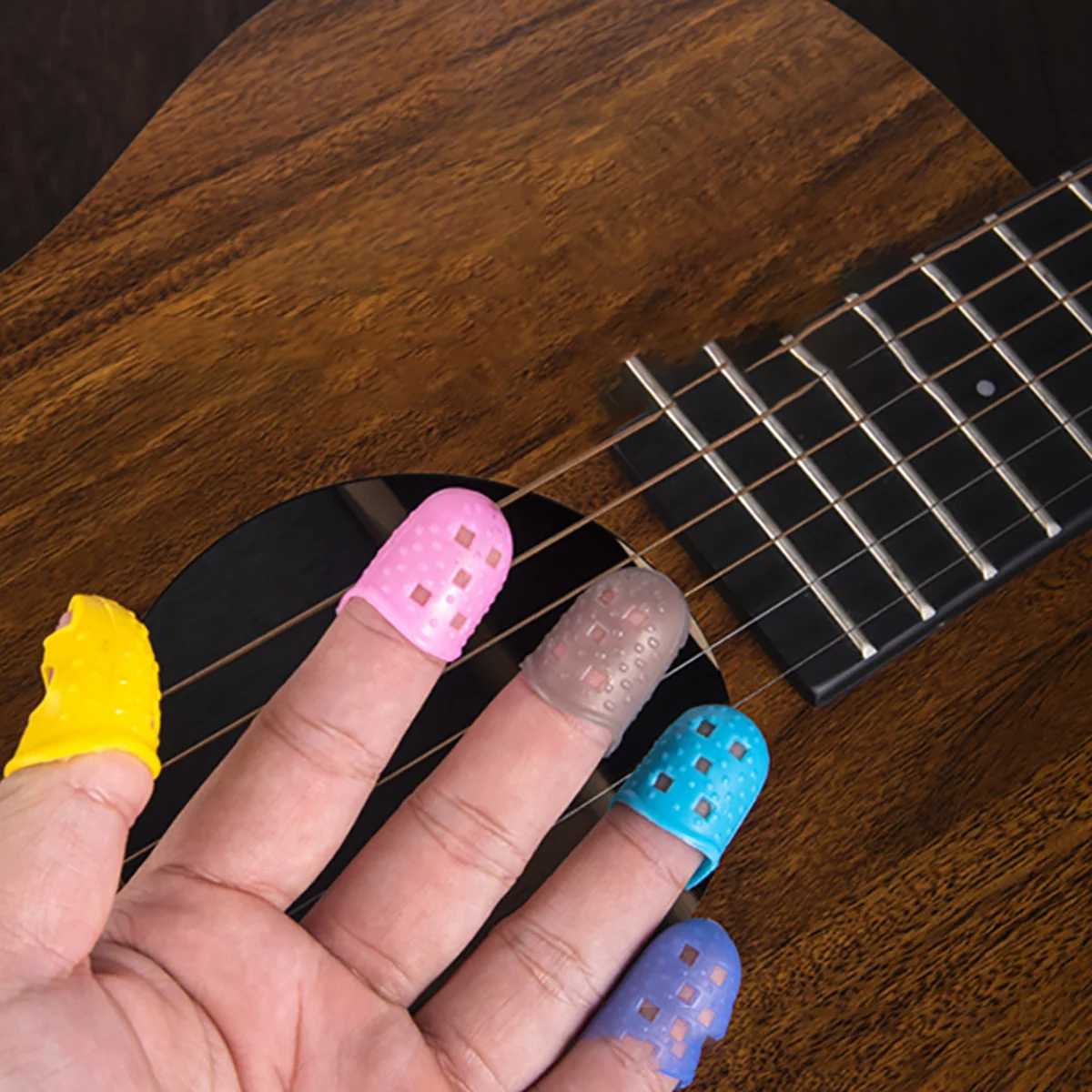 5 PCS/Set Thickened Universal Finger Silicone Guitar String Finger Cover Finger Protective Cover Wear-Resistant And Non-Slip