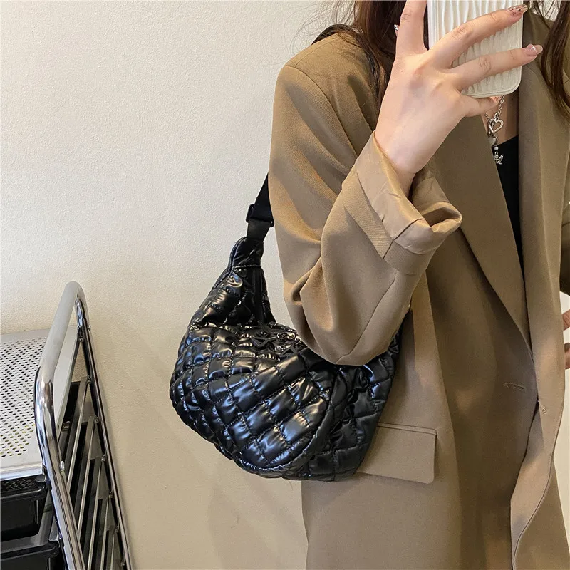 Women\'s Vintage Nylon Shoulder Underarm Bag Female Casual Waterproof Crossbody Hobo Bags Lady Quilted Space Cotton Handbag