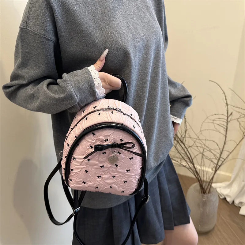 

2025 Trendy Polka Dot Backpack Cute Bow Accent School Bag for Girls Fashionable Womens Rucksack Stylish Versatile Daypack