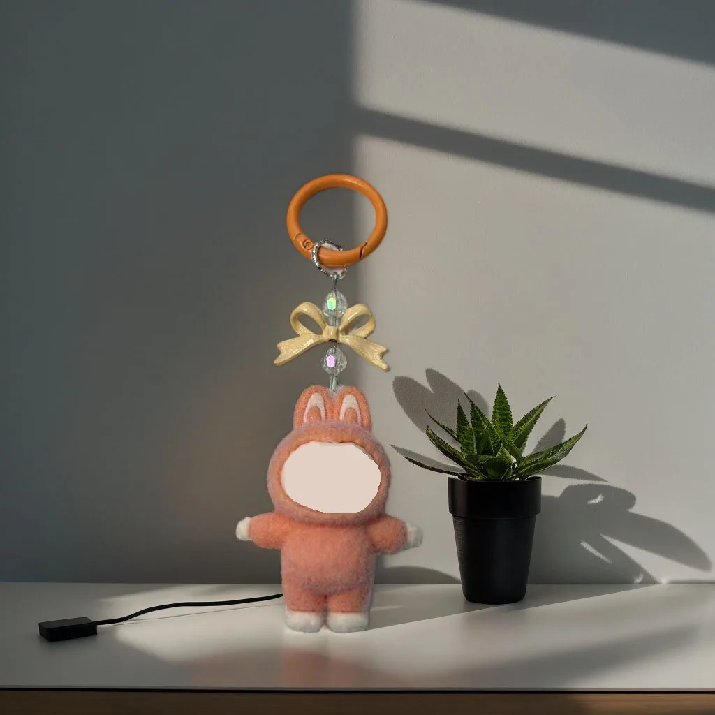 

1PCSNew Mini Keychain Cartoon Creative Three-Dimensional Doll Students Schoolbag Pendant Car Key Chain Women Men Presents 2025