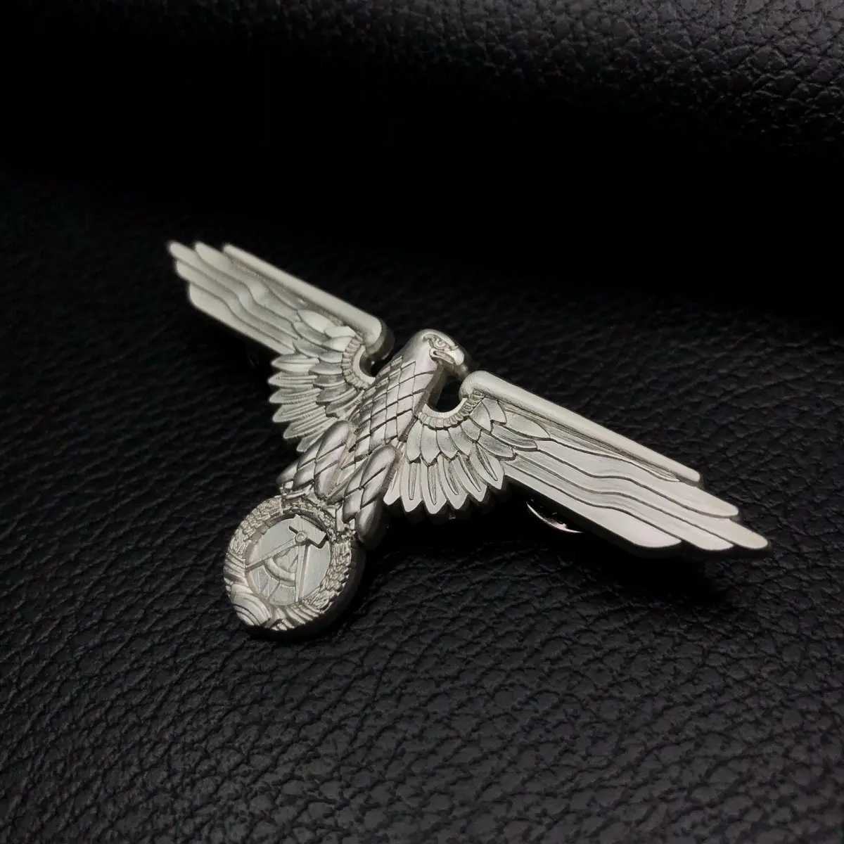 الألمانية النسر شعار خمر النسر شعار معدني الزخرفية مشبك الطيار شارة الملابس التبعي بروش #5