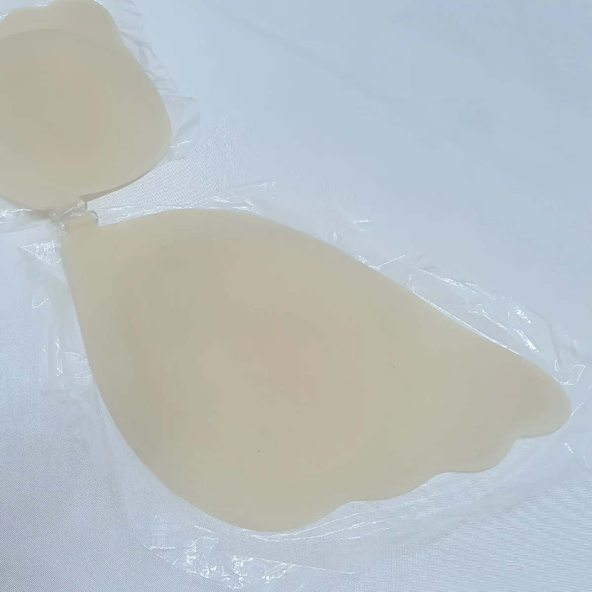 

Reusable front button chest patches, silicone invisible strapless self-adhesive breast patches, women's underwear accessories