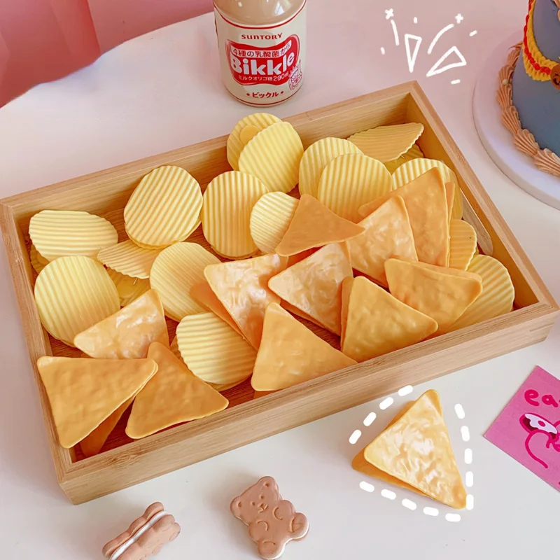 1Pcs Creative Yellow Potato chips Hair Clip for Students Cute Organize Books Materials Hand Ledger Clip Girls Daily Decoration