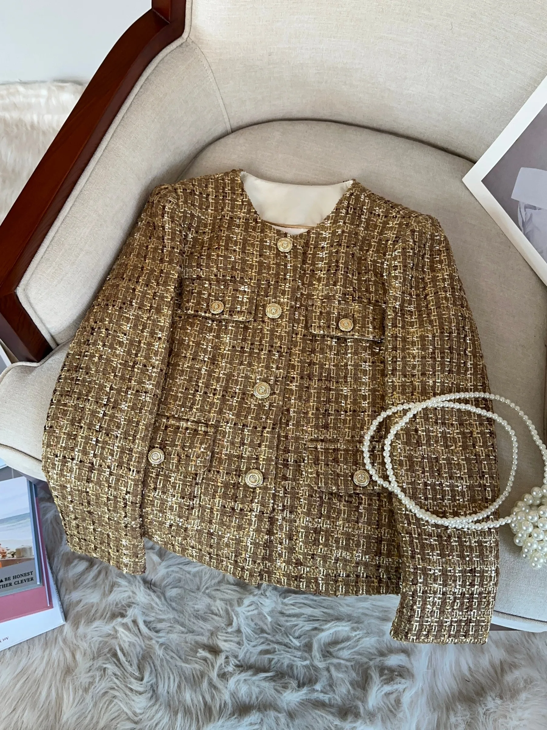 

Golden Tweed Knitted Single Button Chic Sle Women's Outerwear Autumn Winter New Arrival Premium Feeling Top A7590