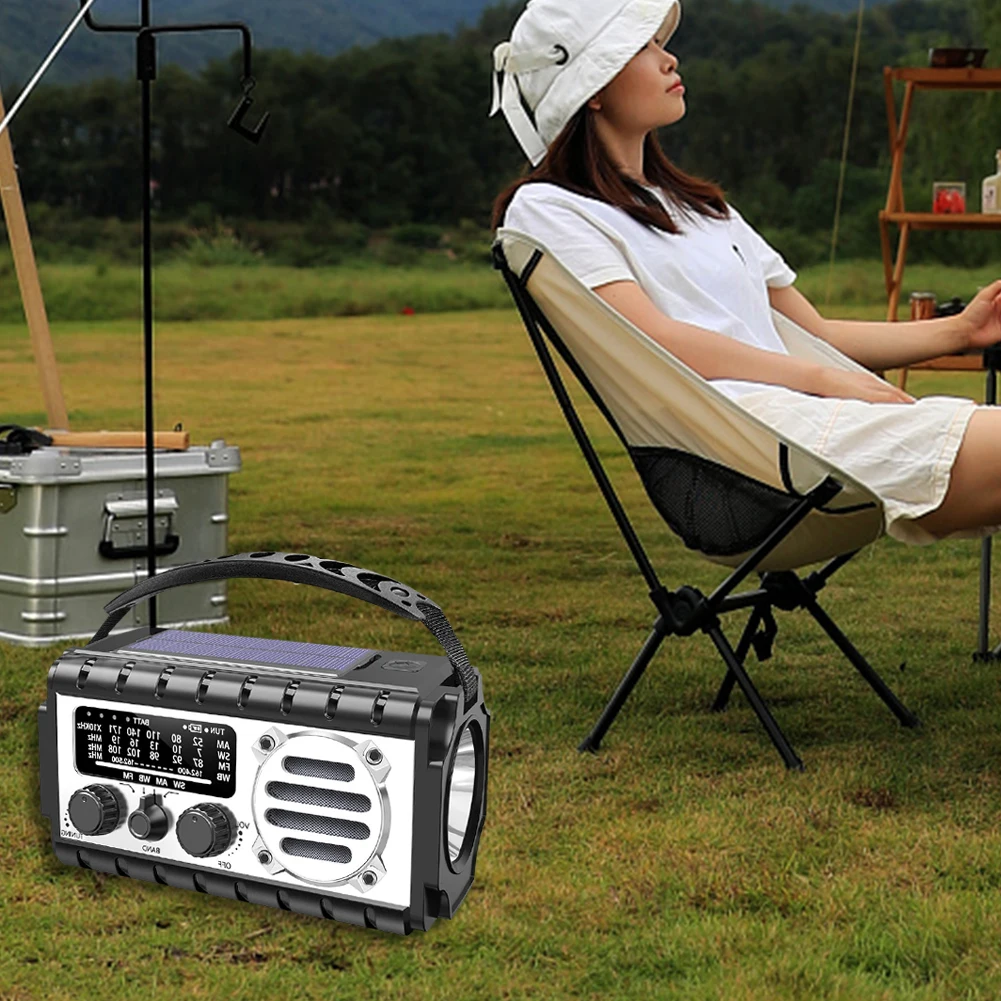 

Аварийное радио с рукояткой, 20000 мАч, радио на солнечной энергии, портативное погодное радио AM FM SW NOAA с сигнализацией SOS и светодиодным фонариком