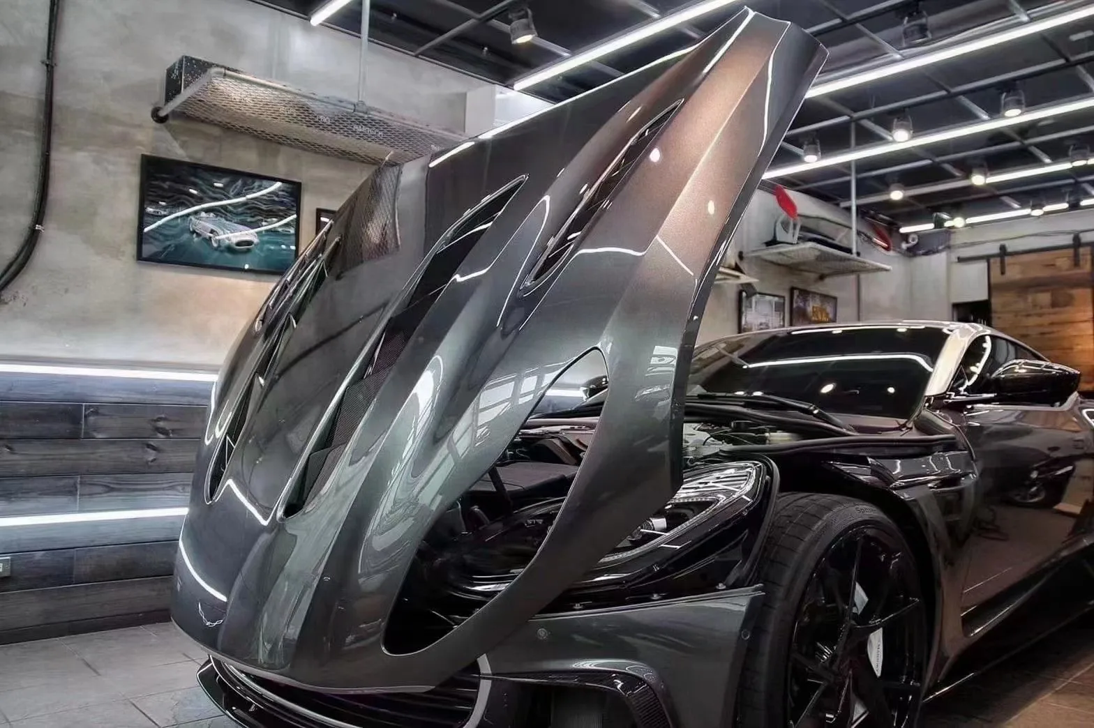

Подходит для вытяжки из углеродного волокна Aston Martin DB11 Upgrade MSY Style