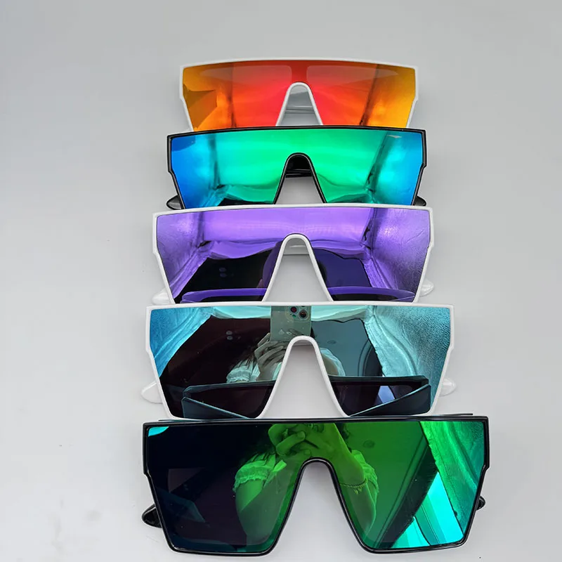 Hot selling：21041 Factory  Polarized Sunglasses for Ladies Trendy Women Sunglasses UV400 2024