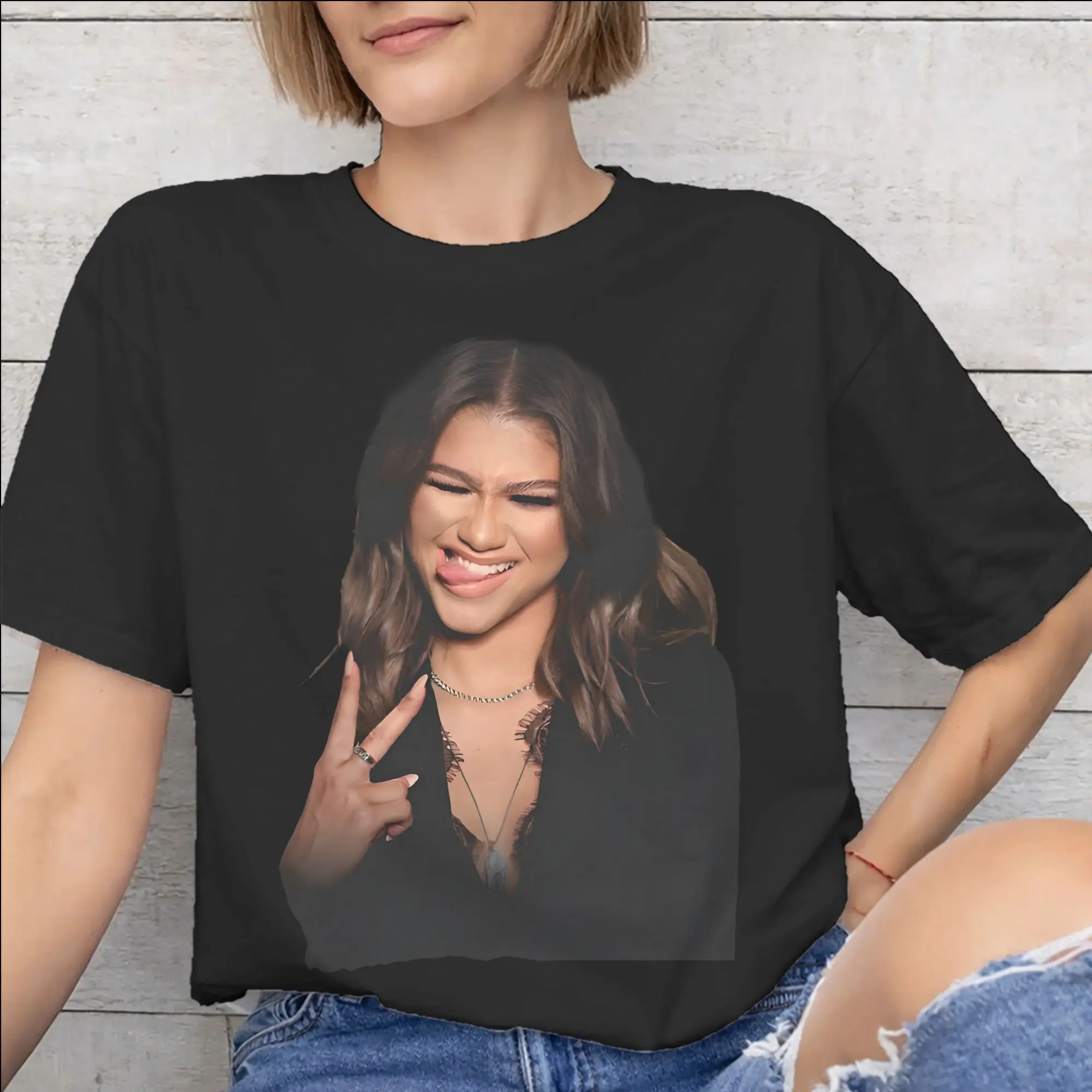 Ruby Rue Zendaya Graphic Printed T Shirts for Men Women  100% Cotton  Tee Shirt Clothing