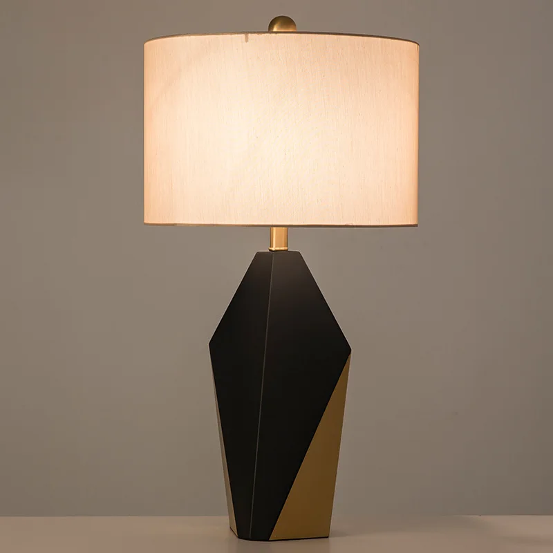 

Postmodern Polygonal Metal Nordic Fabric Bedroom Bedside Lamp Creative Simple Modern Living Room Study Decorative Table Lamp