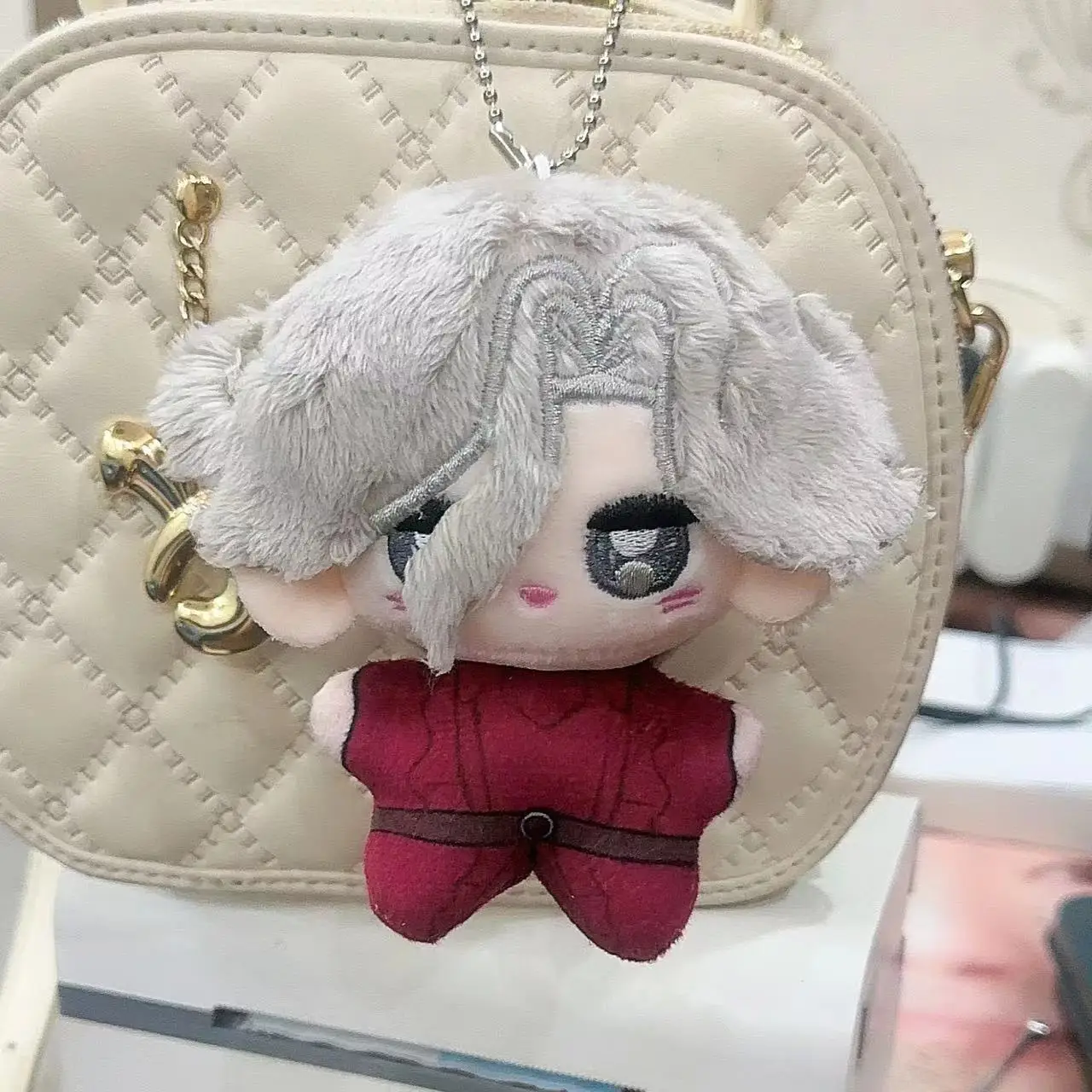 10cm identité V Vera Nair parfumeur Anne Lester Mary sanglante reine prêtresse mascotte Cosplay peluche sac à dos porte-clés pendentif cadeau