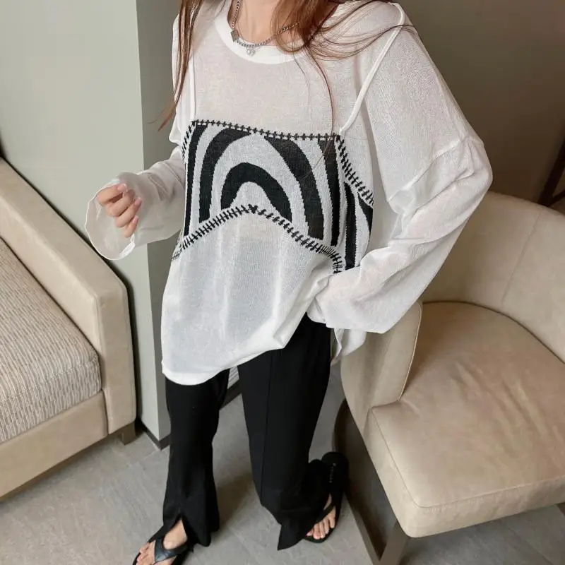 Large Size Sunscreen Shirt for Women with Fake Two-piece Long-sleeved T-shirt Loose and Slim Versatile Top