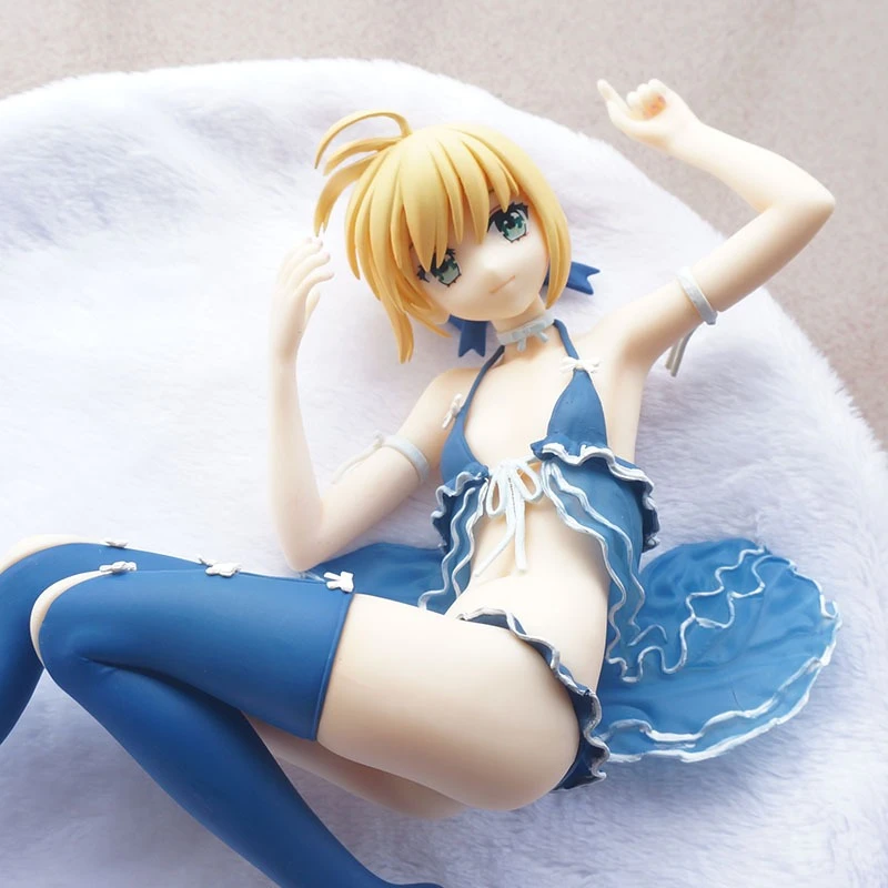 

20cmFate Grand Order Altria Lying Posture in Pajamas Anime Girl Figure Model Statue Collection Desktop Decoration Ornament Toys