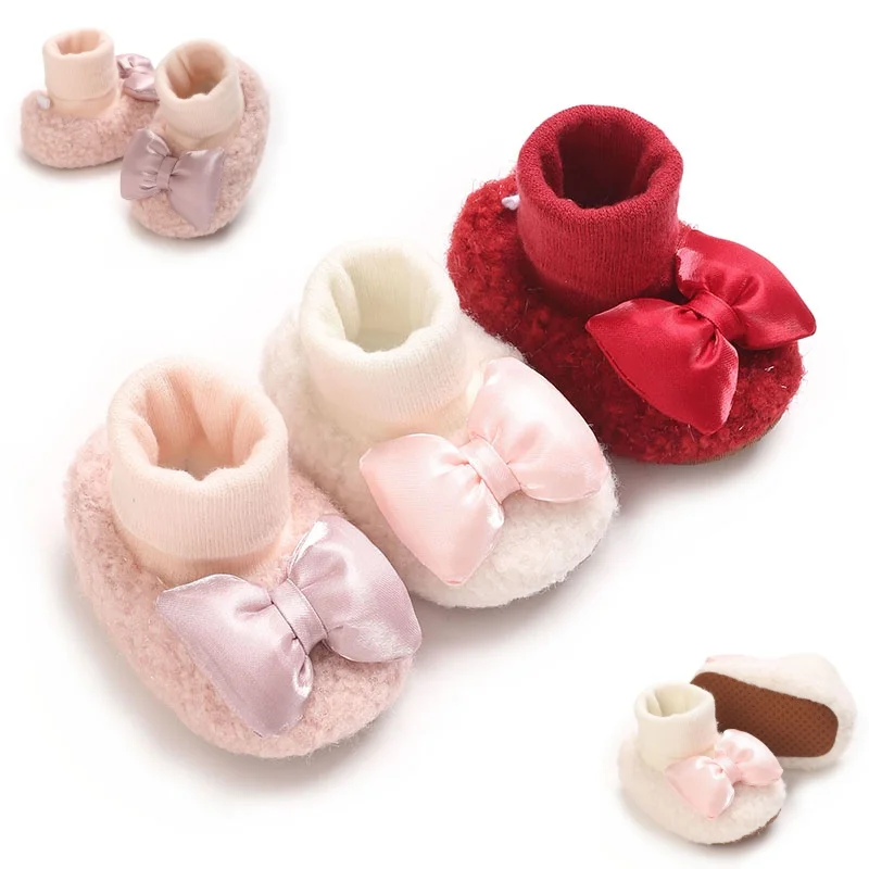 

Autumn And Winter New Butterfly Bow Baby Baby Baby Baby Walking Shoes Socks Shoes Thickened Baby Shoes With Plush 0-18M Baby