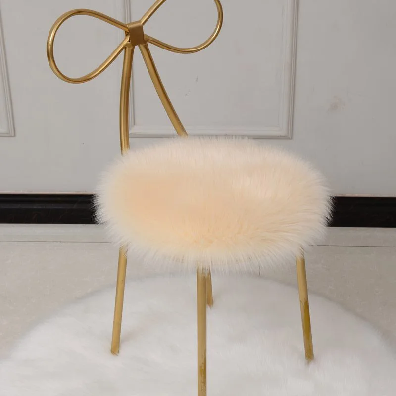 Faux Fur Chair Cover Seat Cushion Pad Plush Round Cushion Sofa Chair Decor Cute Student Seat Pad Photography Props Background