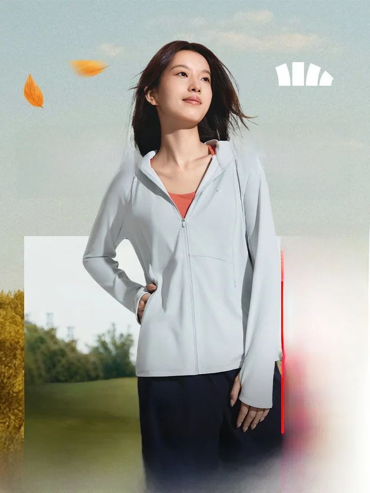 

Женская спортивная одежда Banana Le: топ прямого кроя с длинными рукавами и капюшоном для защиты от солнца, для занятий йогой и активного отдыха на природе.