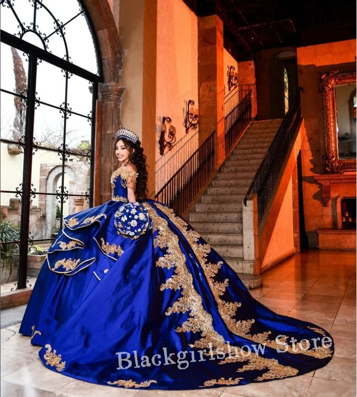 Königsblau Prinzessin Ballkleider Quince anera Kleider Glitzer Schatz Hals Gold Applikation Perlen Rüschen mexikanischen Charro 16 Kleid