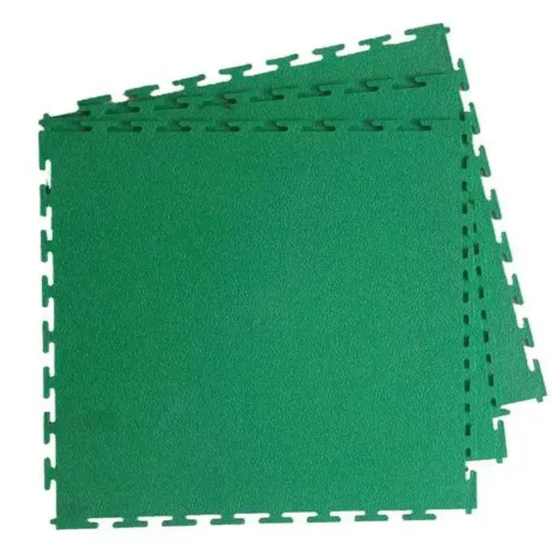 Pavimento industriale in PVC 2025, tappetino in plastica resistente alla pressione e isolante, pavimento per officina con clip di bloccaggio per giunti