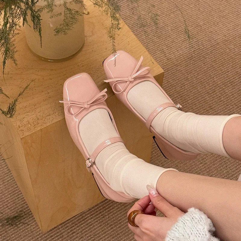 

Women's Mary Janes Shoes Sweet Style Bow High Heels Luxury Wedding Shoes for Woman Exquisite Lolita Casual Shoes Zapatos Mujer