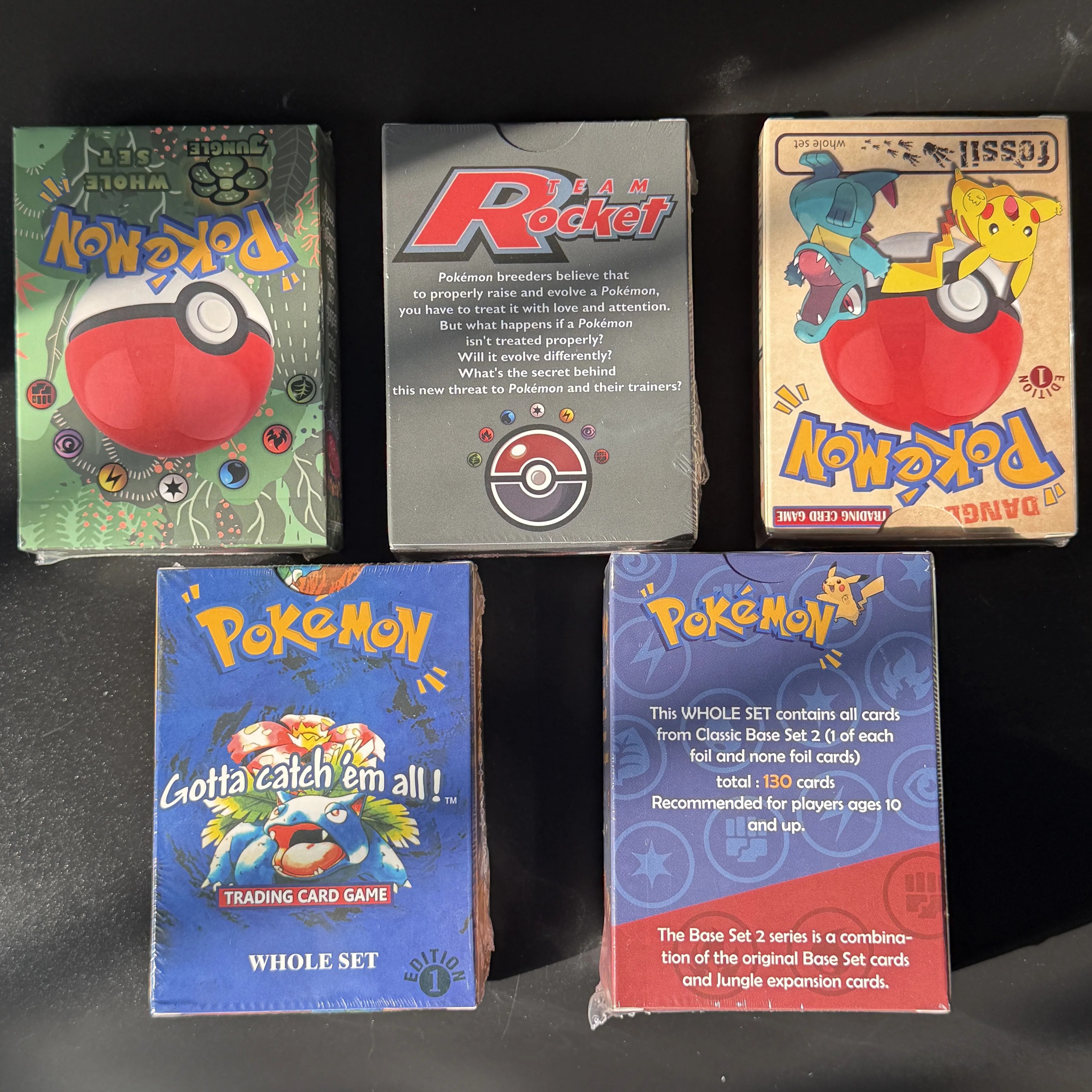 Set de Cartas PKM Serie 1: Set Base, Set Selva, Set Fósiles, Set Equipo Rocket, Set Base-2, Set Proxy Master - Sellado de Fábrica para Coleccionistas
