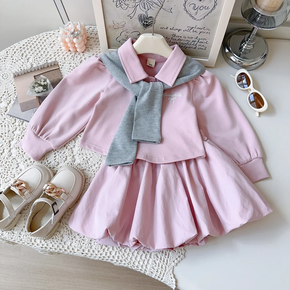 

Girls Sweet Suit Spring and Autumn New 2025 Baby Girl Long-sleeved Top Skirt Two-piece Set Free Shawl Fashion