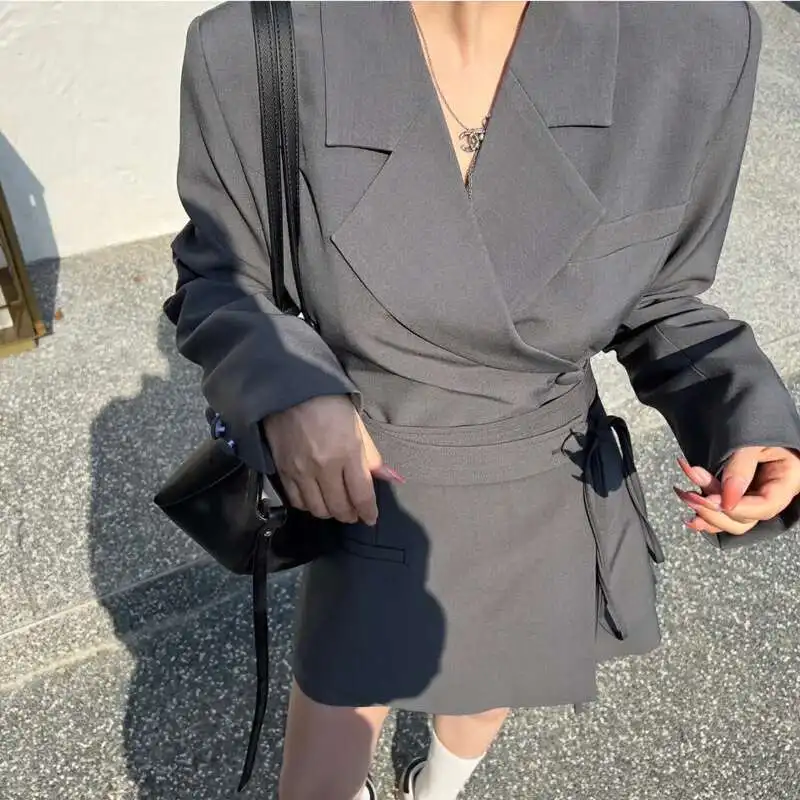 سترة نسائية جديدة KWTX 2025 بلون سادة وحزام غير رسمي فضفاض مناسب أنيق فاخر مصمم ملابس خارجية عصرية للربيع والصيف #4