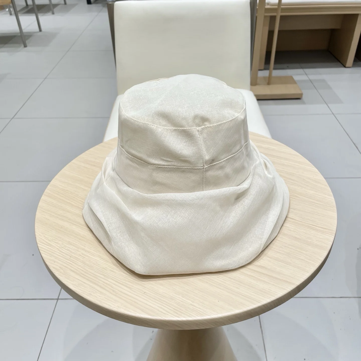

Fabric Bucket Hat High End Quality Unique Summer Accessory Couples Special Festival Gift Stylish Similar Hats Bucket Hat Women