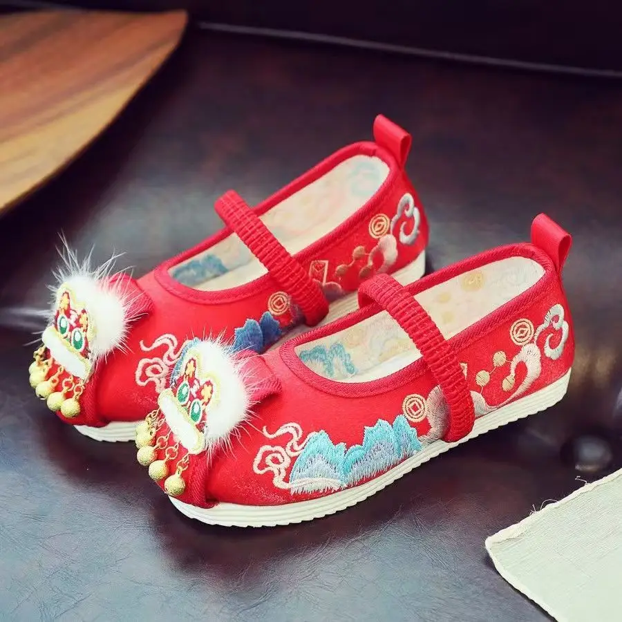 Girl's Embroidered Tiger Toe Hanfu Shoes Ethnic Style Spring Summer New Soft Sole Shallow Slip On Flat Sole Cloth Shoes
