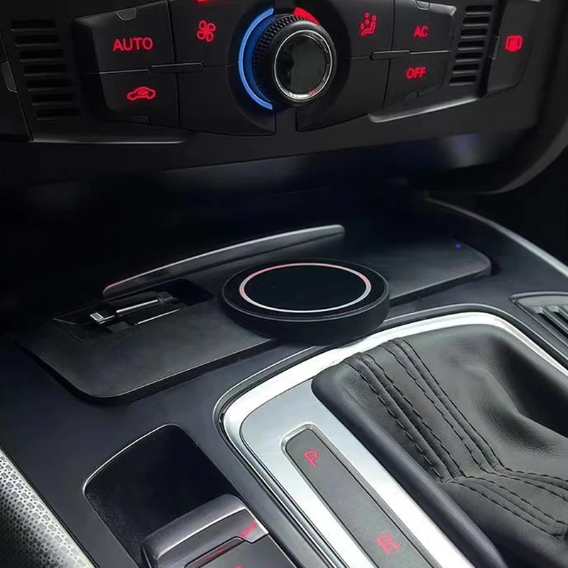 Magnetic Wireless Charger 65W Fast Charging for Audi Q5 A4L B8 - High-Efficiency Car Phone Charger