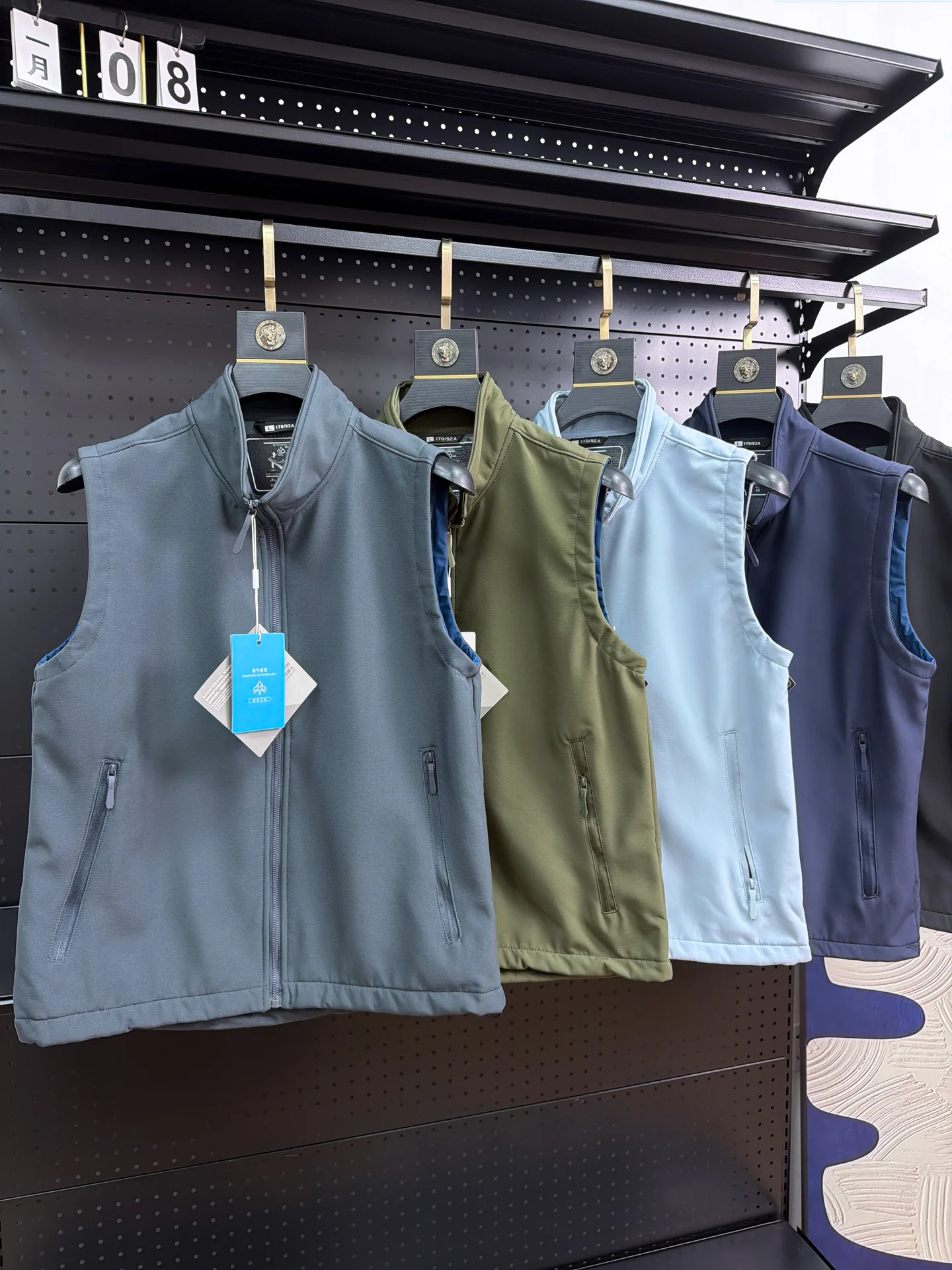 Men's Outdoor Fleece Softshell Vest Autumn Winter Waterproof Stand Collar Jacket Fashion Urban Style Standard Fit Zipper Closure