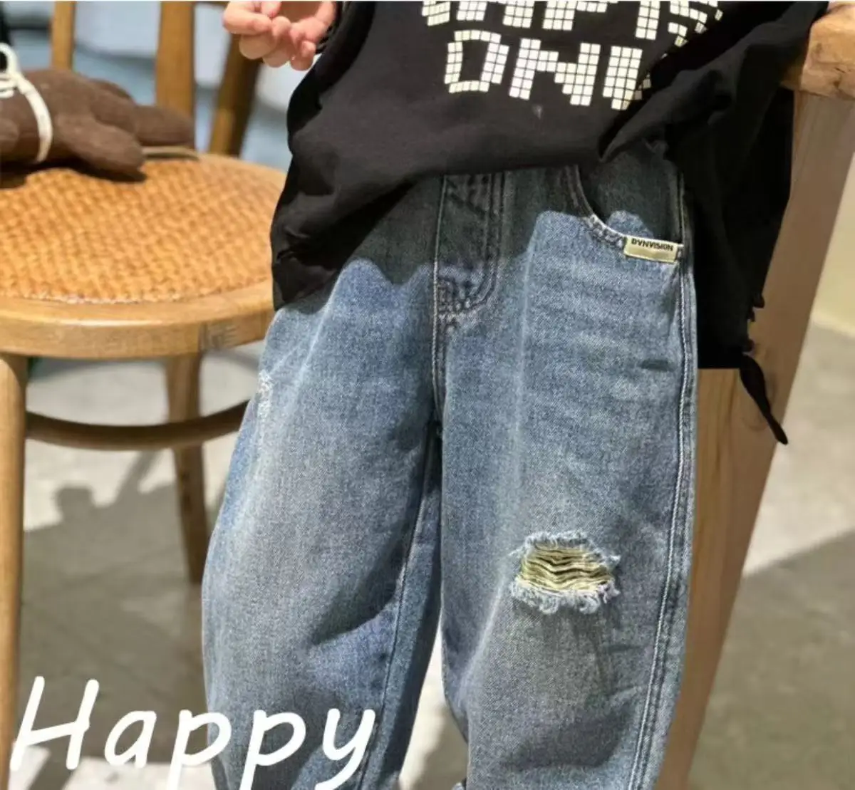 

New Boys' Spring and Autumn Jeans Children's Casual Piercing Jeans Youth Boys' Pants Fashion Trend