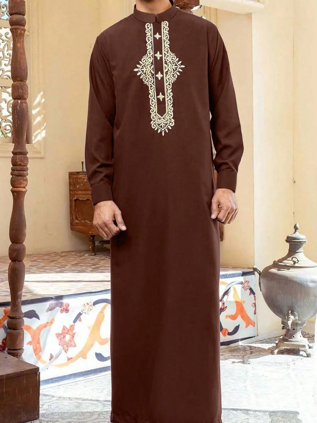 Men's casual ethnic style long sleeve stitching embroidery Islamic Muslim men's long sleeve standing collar Muslim Arab robe